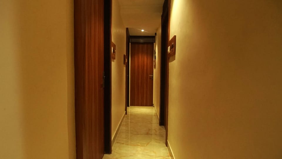 HOTEL ROYAL SUITES Hotel in Mumbai