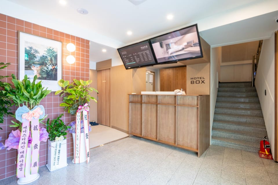 Jecheon Hotel BOX Jecheon Station Branch Motel in South Korea