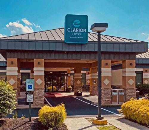 Quality Inn Hotel in Toms River
