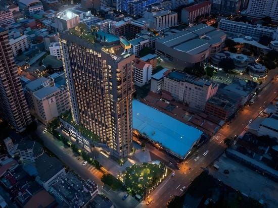 Luxury 2 Bed Room Sea View With Large Bath Tub In Balcony Hotel in Pattaya City
