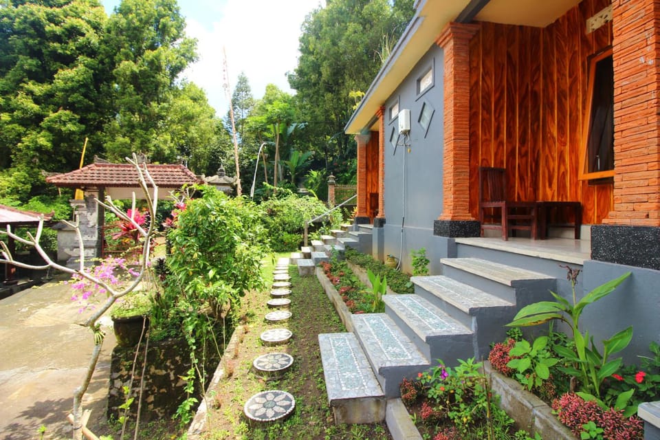 Edy Homestay Hotel in Bali