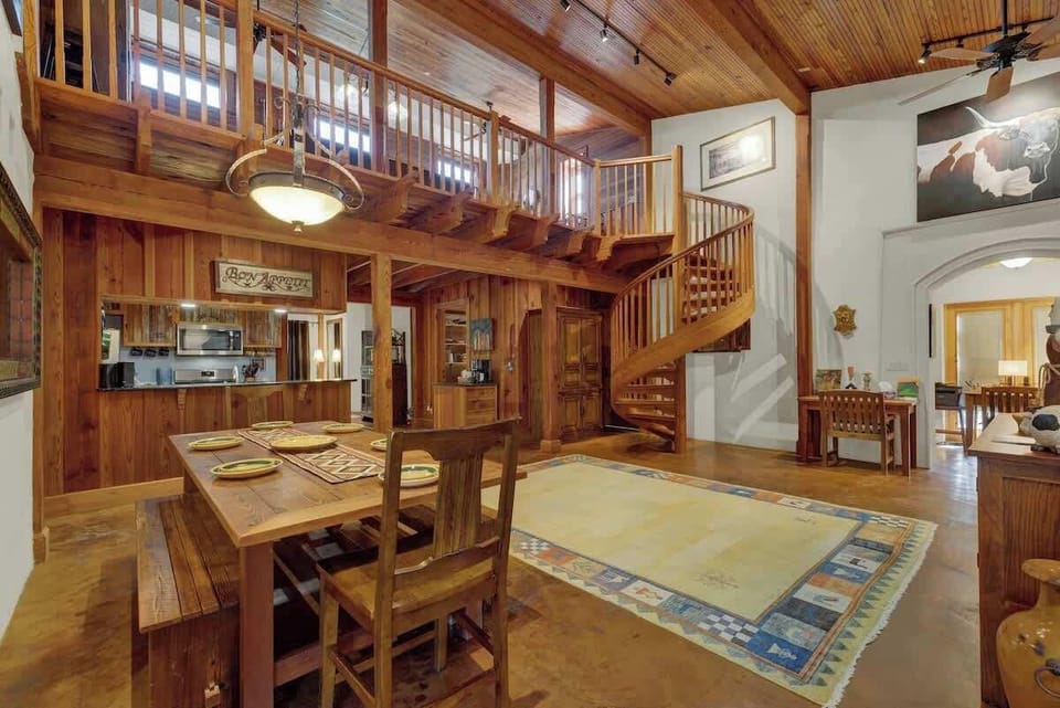 The Willows Casa Grande - Four Minutes to Downtown! Hotel in Fredericksburg