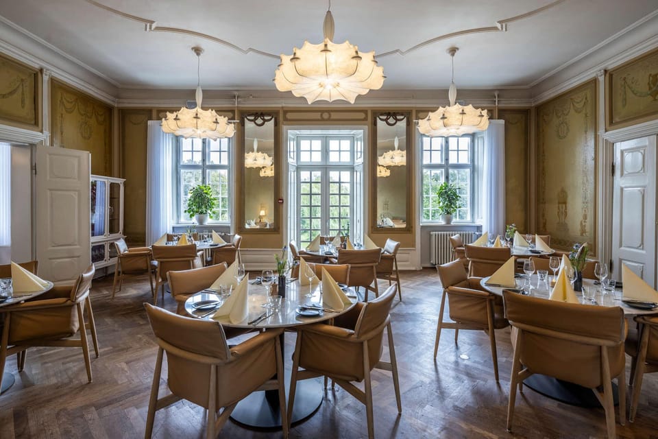 Restaurant (Private room)