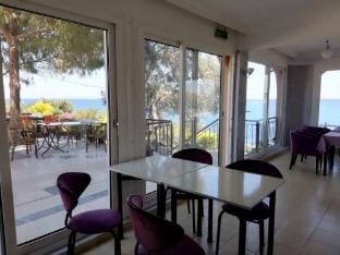 Tayfun Hotel Hotel in İzmir Province