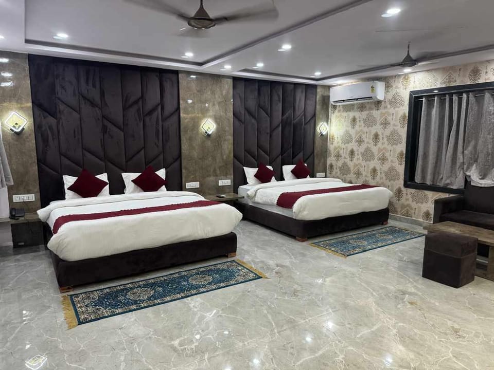 Hotel Dinesh & Restaurant  Hotel in Uttar Pradesh