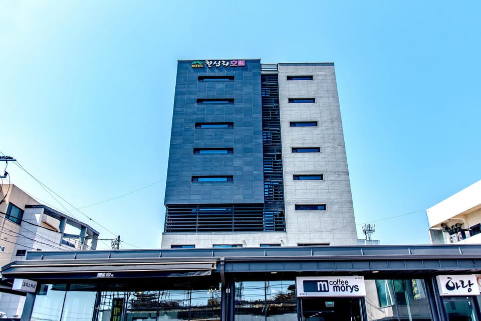 Chilsimni Hotel Motel in South Korea