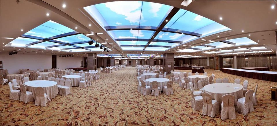Solar valley micro-e international hotel Hotel in Shandong
