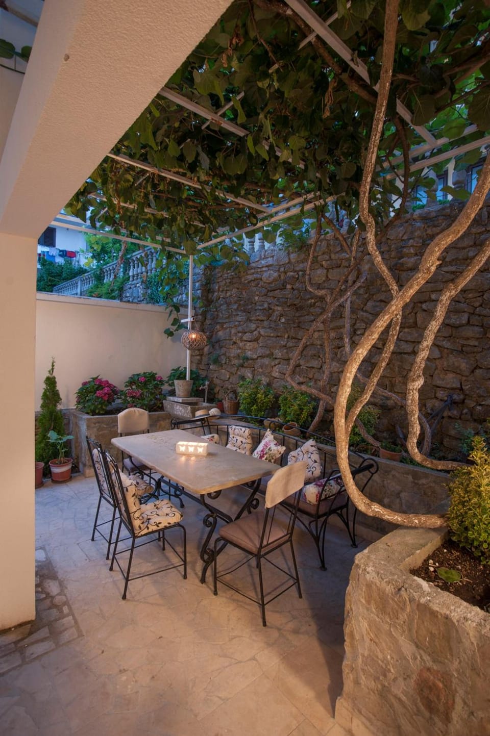 Apartments Captain's Villa Hotel in Budva