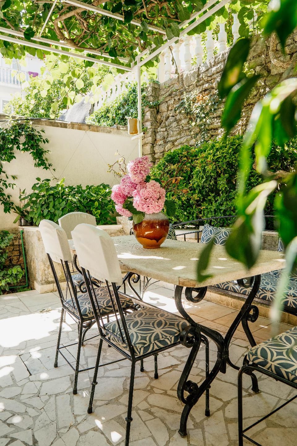 Apartments Captain's Villa Hotel in Budva