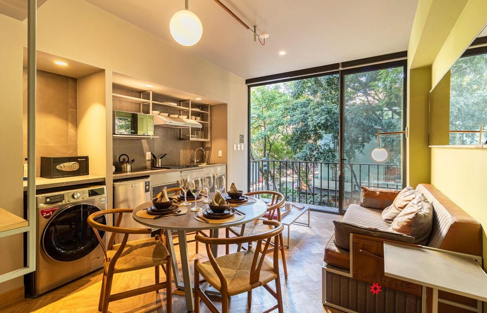 Casa Londres by Kukun Inn in Mexico City