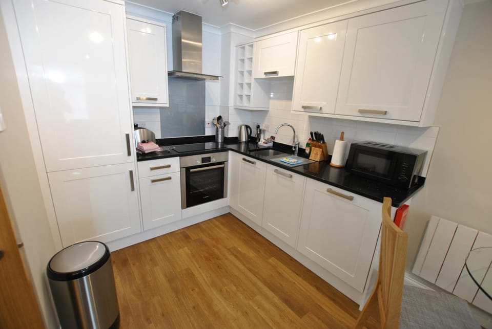 Alexandra Court One Bedroom Central Windsor Flats with Parking Hotel in Windsor