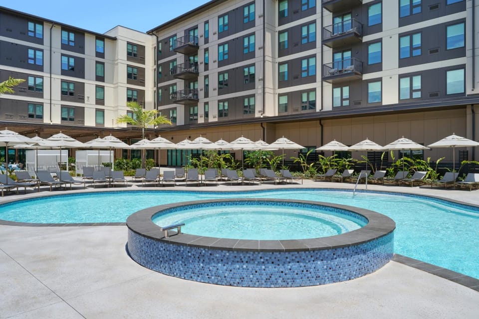 Hyatt Place at Ho'opili Hotel in Oahu