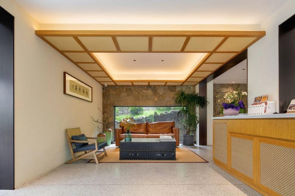 Yaojia Zhuji Heart Villa Homestay Hotel in Hangzhou