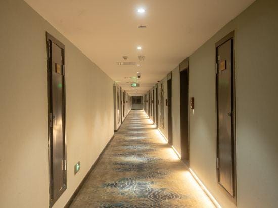 Letu Hotel (Hengdian World Studios Ming and Qing Palace Garden) Hotel in Zhejiang
