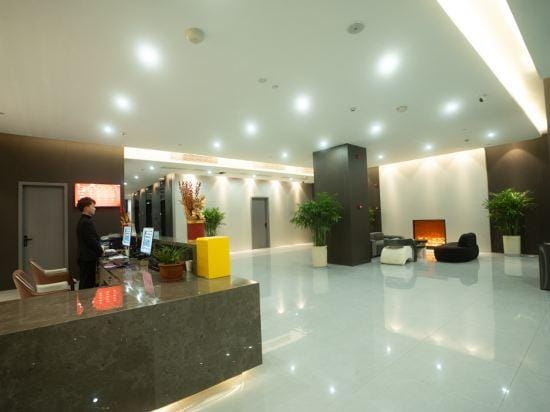 Letu Hotel (Hengdian World Studios Ming and Qing Palace Garden) Hotel in Zhejiang