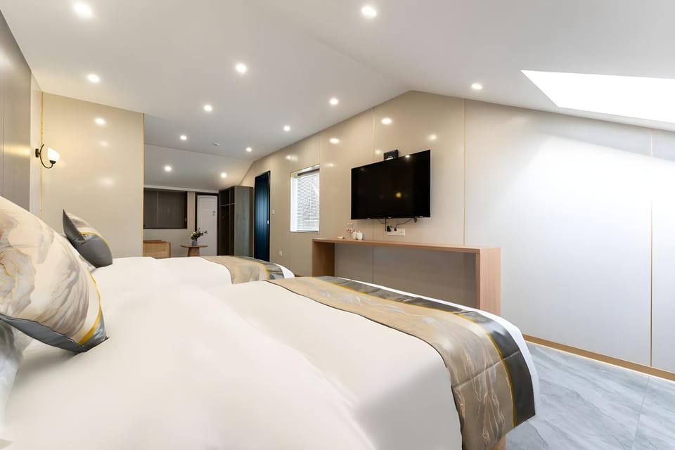 Deep in Ciyun · Happy · Ink Wash Jiangnan · Parent-Child Vacation Boutique Inn Hotel in Zhejiang
