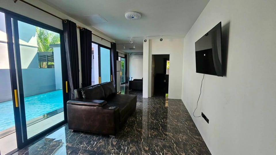 Separate living room