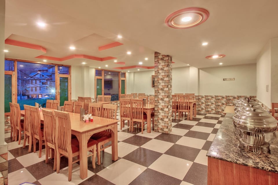 Dev by SR, Manali Hotel in Manali