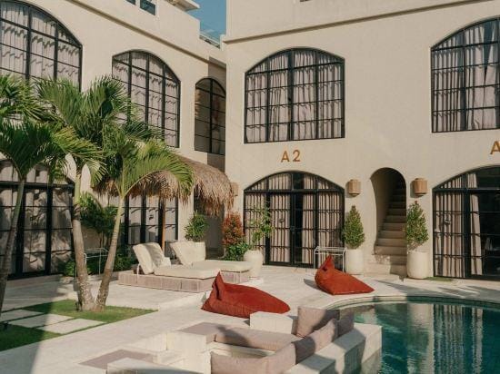 Coco Lifestyle Residence - A Luxury Private Villa By Balinest Villas Hotel in North Kuta