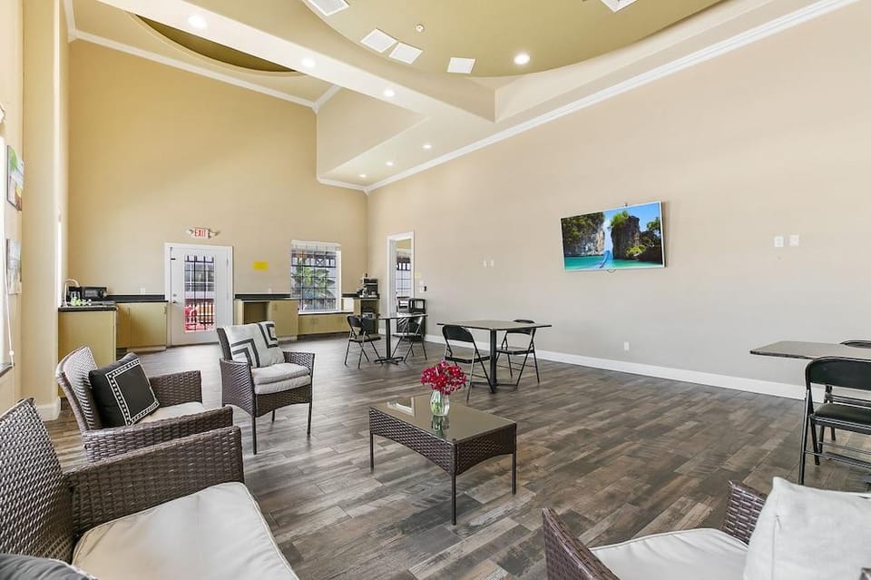 Lighthouse Inn Hotel in South Padre Island