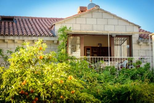 Beach Lapad Apartment Villa Tolja Hotel in Dubrovnik