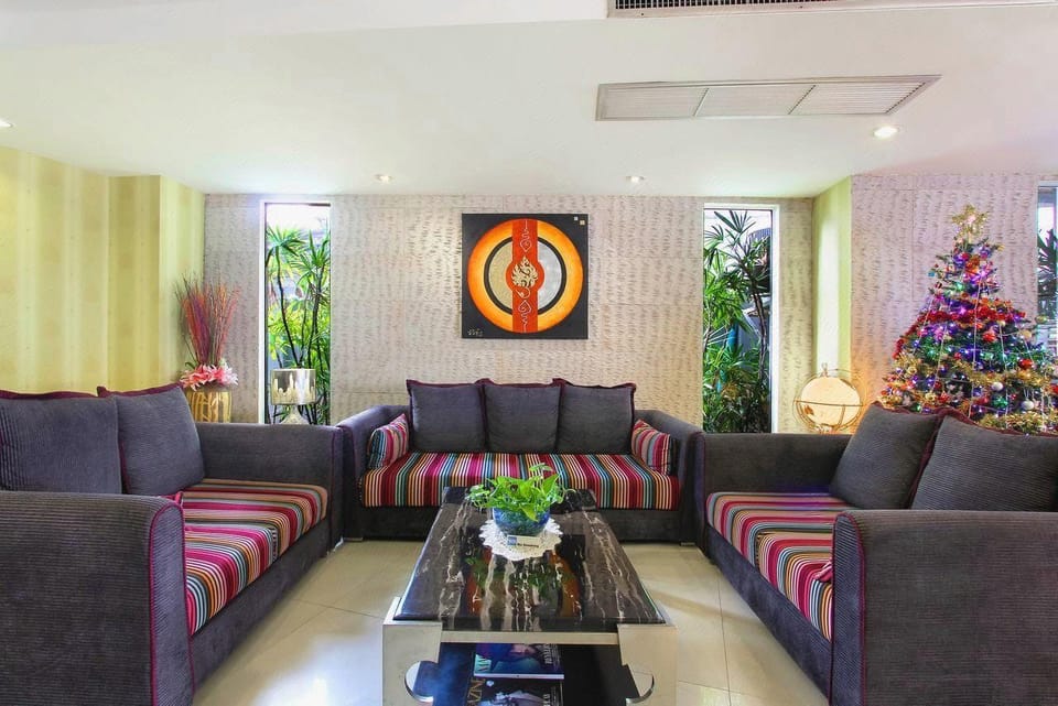 Bally Suite Sukhumvit Hotel in Bangkok