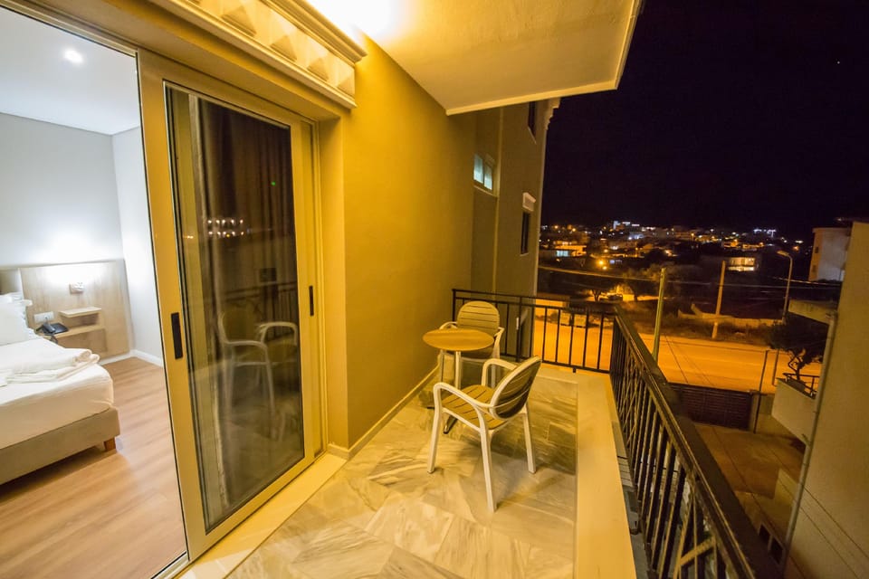 CLASS Hotel Hotel in Ksamil