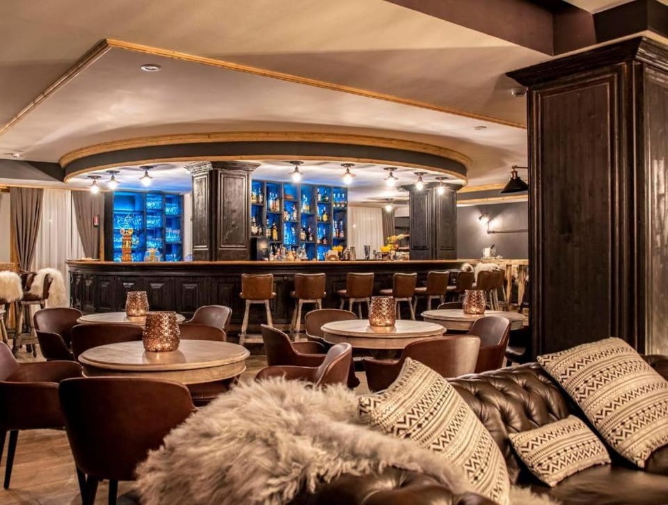 Bar/lounge