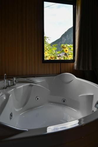 Guesthouse Prrockaj Theth Hotel in Montenegro