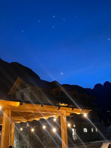 Guesthouse Prrockaj Theth Hotel in Montenegro