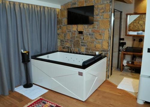 'Gurra Family' Guesthouse Hotel in Montenegro