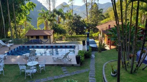Pousada Beija Flor-Lumiar - Piscinas e Cafe Inn in State of Rio de Janeiro