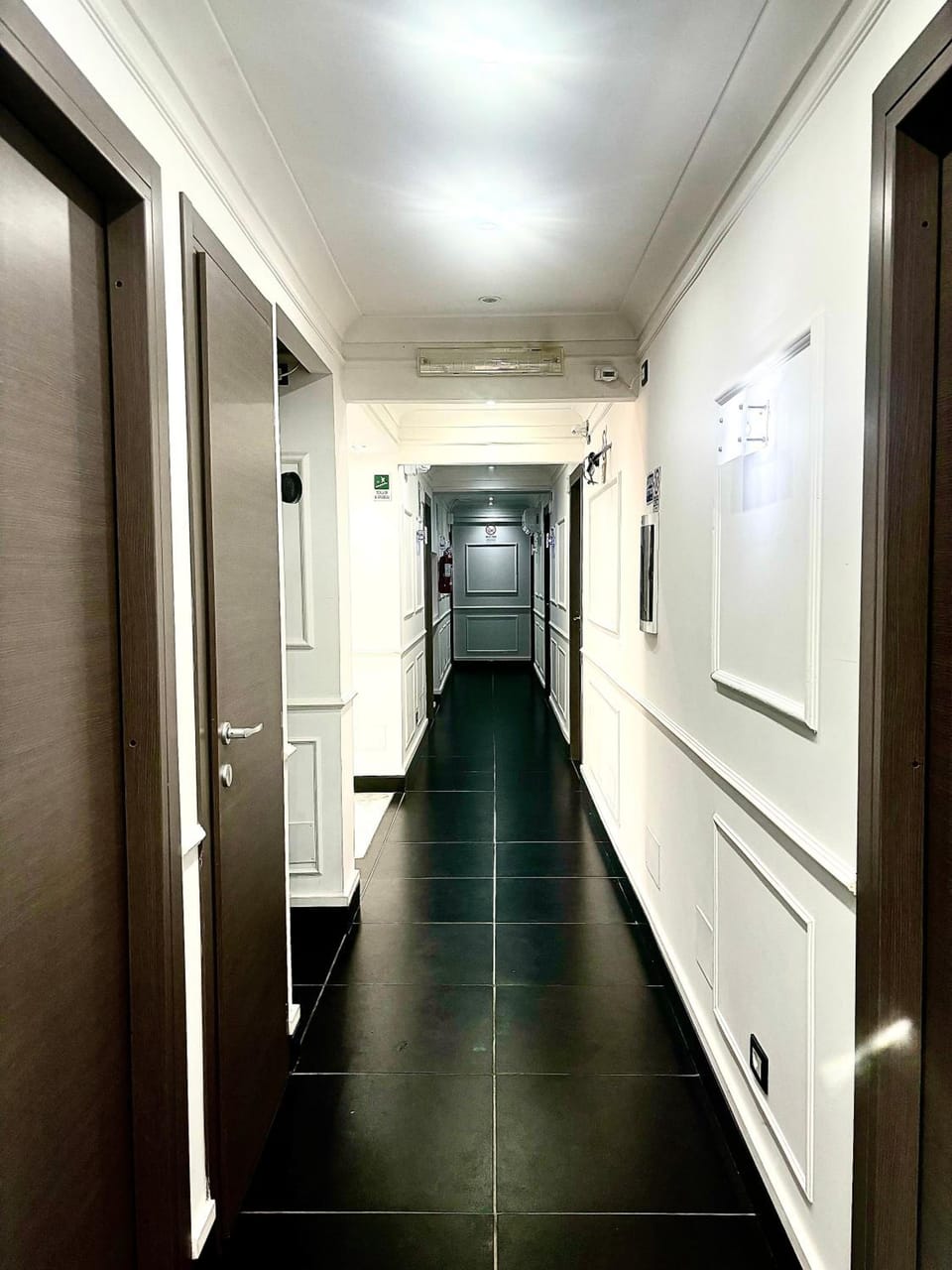 Palace Rome Hostel in Rome