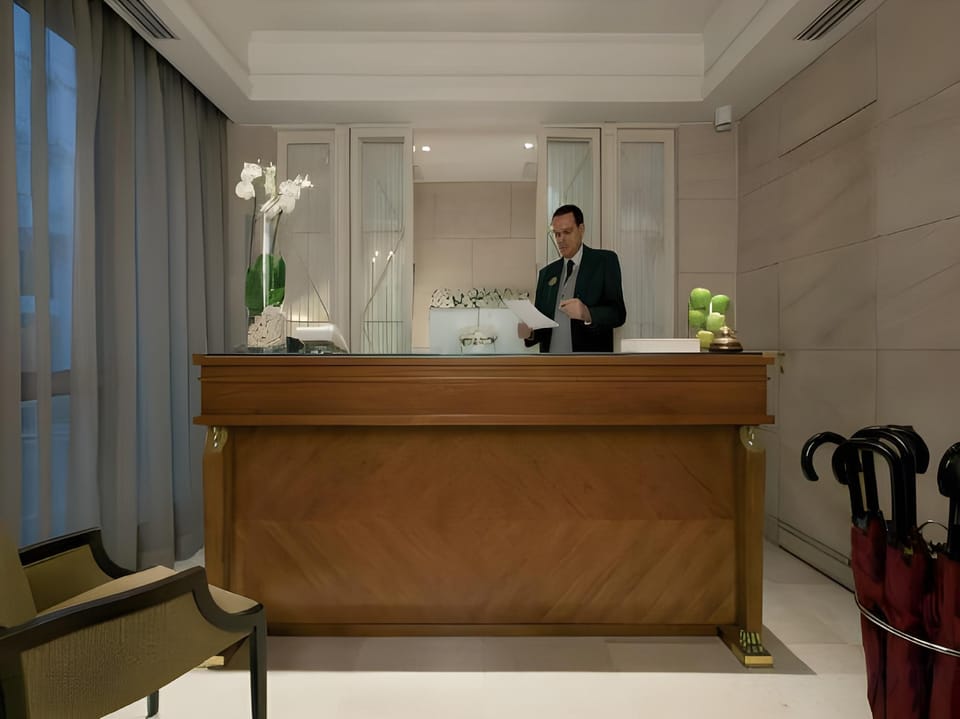 Stendhal Luxury Suites Hotel in Rome