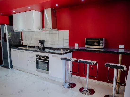 Modern 1-Bedroom-Apartment 2 km from Eagle Beach Hotel in Noord
