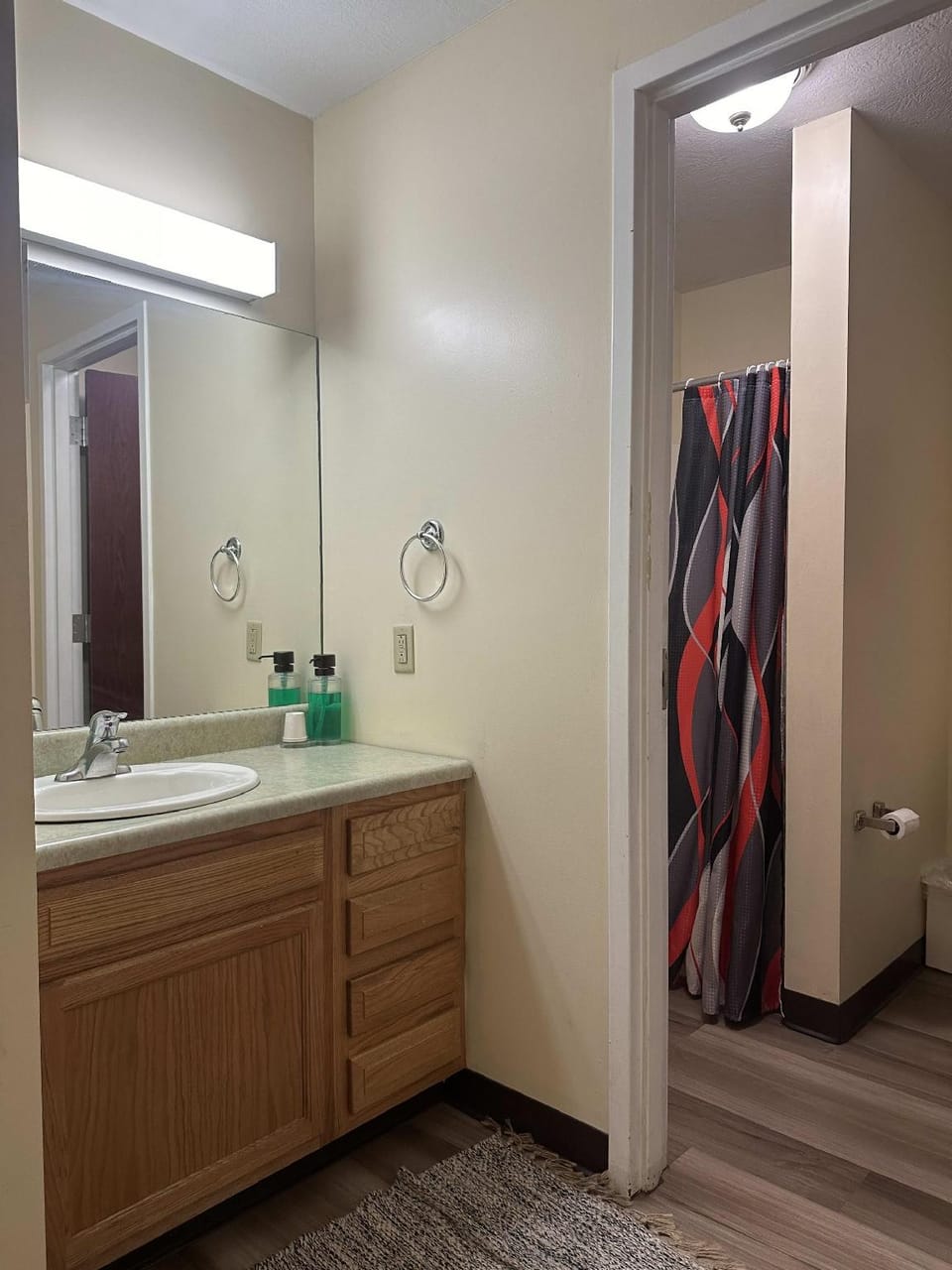 2 Bedroom 2 Bath Heart of Downtown PGH Hotel in Pittsburgh
