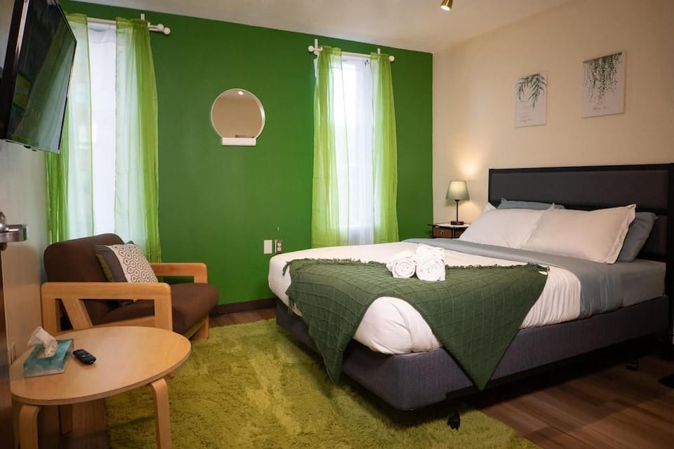 Guestroom