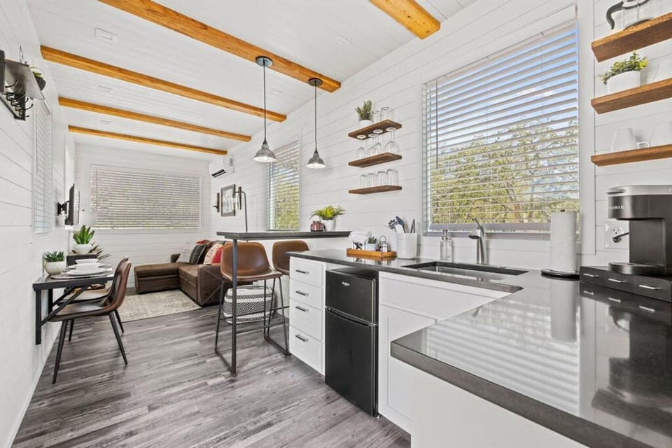 New The Texas Longhorn-luxury Container Home Hotel in Fredericksburg