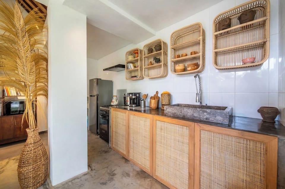 Katak Villa by Villa Finder Hotel in Ubud
