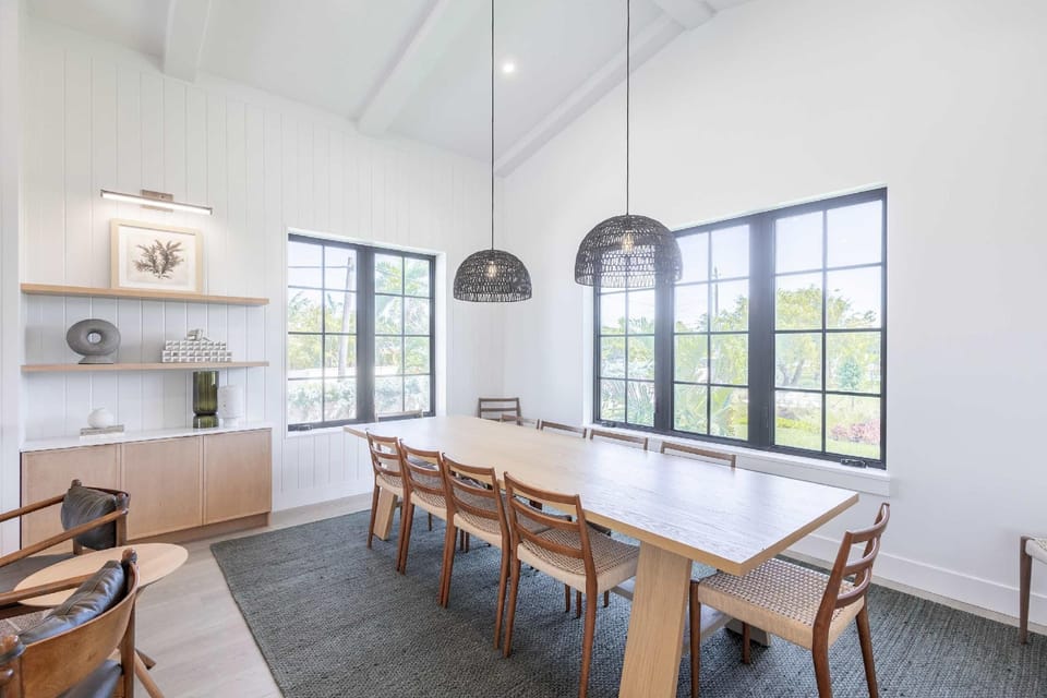 Brand New Build Larkshine House - Pool Hotel in Stock Island