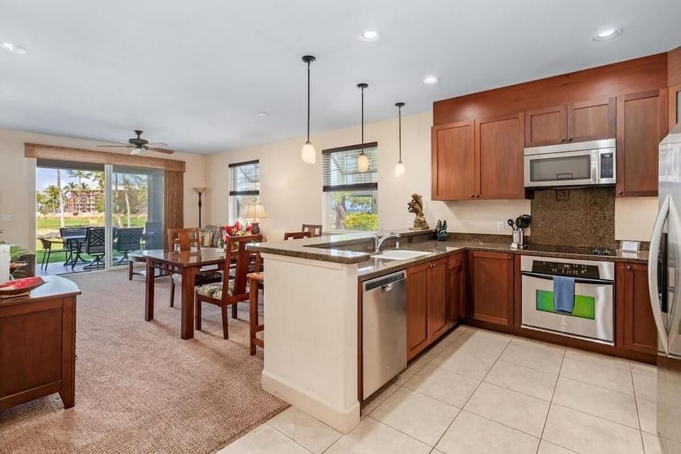 Big Island Halii Kai 5h 3 Bedroom Condo Hotel in Puako