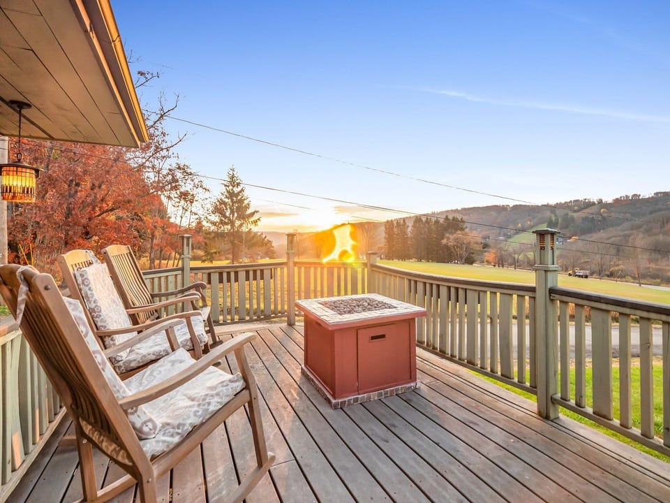 The Eagles Nest Hotel in Cattaraugus