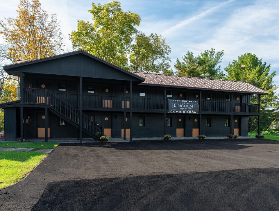 The Lincoln Boutique Motel Hotel in Cattaraugus