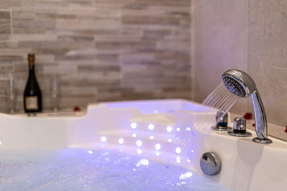 Havre de Paix  Jacuzzi Hotel in Île-de-France