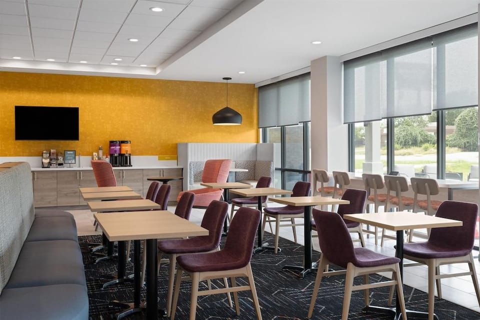 Home2 Suites By Hilton Austin South I-35 Hotel in Austin