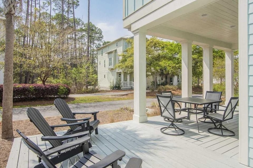Pura Vida by Avantstay Treetop of Seacrest Beach + Pool, Bonfires Hotel in Rosemary Beach