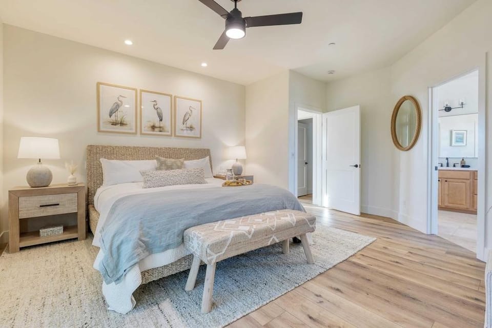 Sunset Serenity by Avantstay Rooftop w/ Hot Tub & Fire Pit, 3 Blocks to Beach! Hotel in Grover Beach
