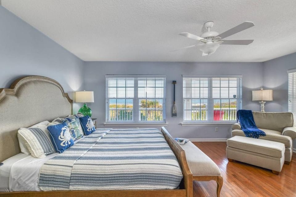 The Beach Escape Hotel in Butler Beach
