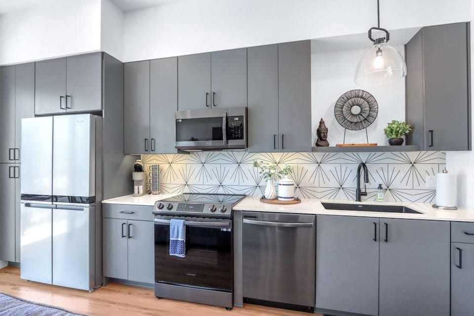 Relax in a Luxe Resort-style Condo Hotel in New Braunfels