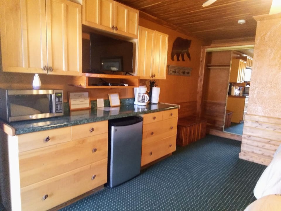 Bear Inn Retreat Hotel in Tennessee